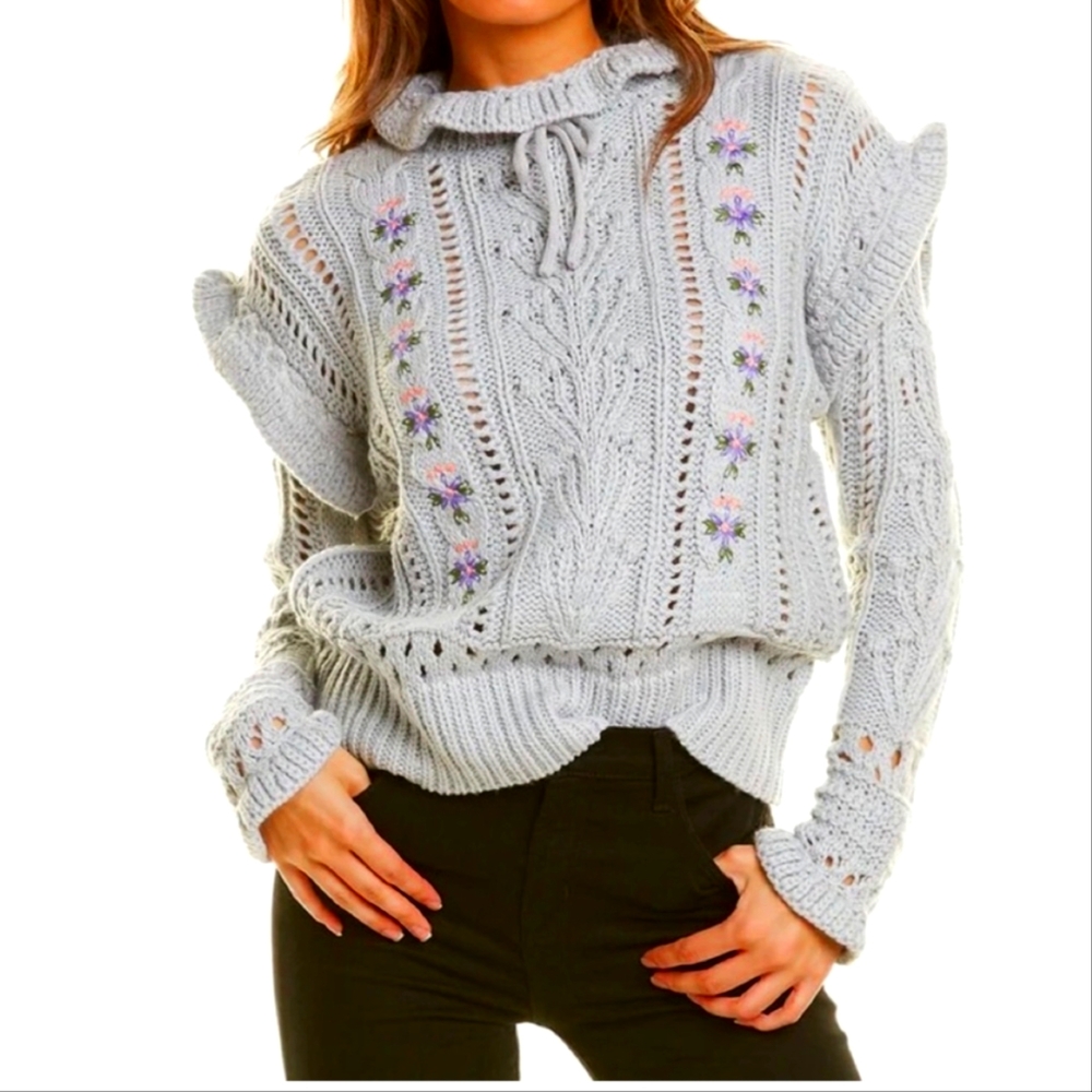 STELLAH Crochet Floral Bohemian Ruffles Tie Neck Sweater Pullover Large